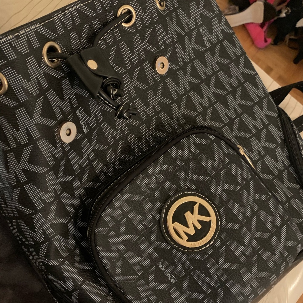 MICHAEL KORS MINI BACKPACK